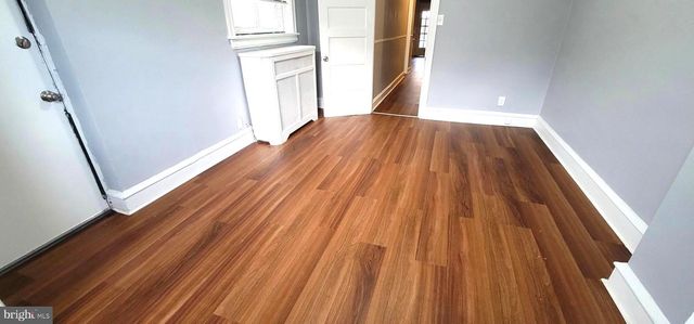 4922 N 8TH ST, Philadelphia, PA 19120