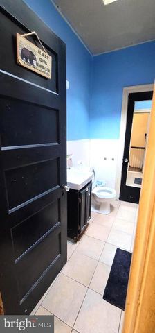 4922 N 8TH ST, Philadelphia, PA 19120