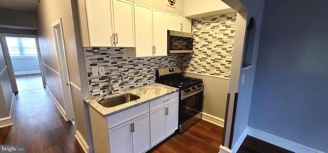 4922 N 8TH ST, Philadelphia, PA 19120