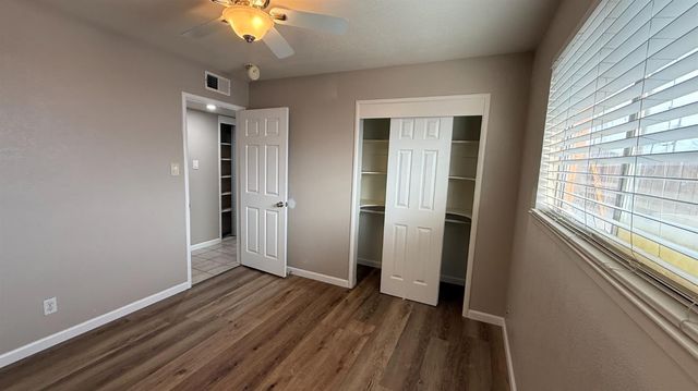 1415 Hayden Avenue, Hanford, CA 93230