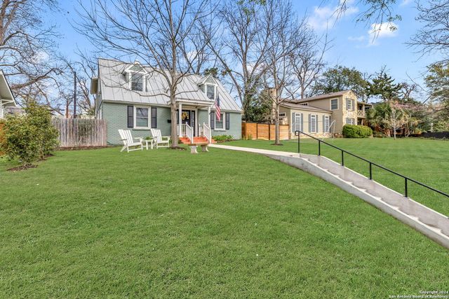 135 Blue Bonnet Blvd, Alamo Heights, TX 78209