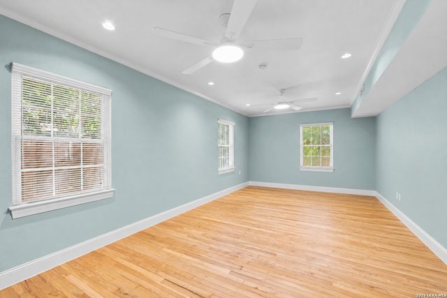 135 Blue Bonnet Blvd, Alamo Heights, TX 78209