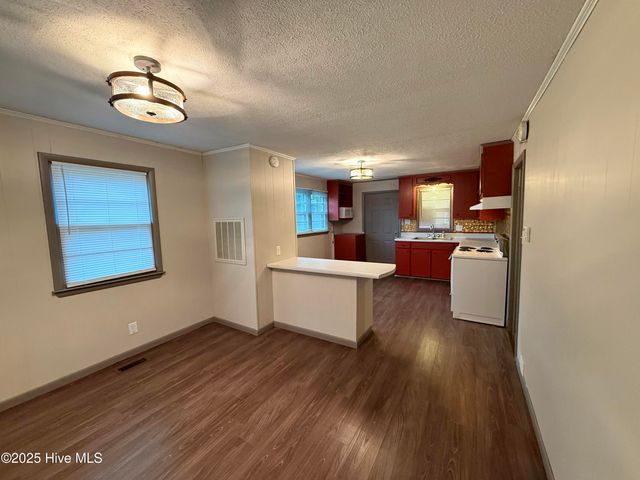 16980 Barnes Drive, Laurinburg, NC 28352
