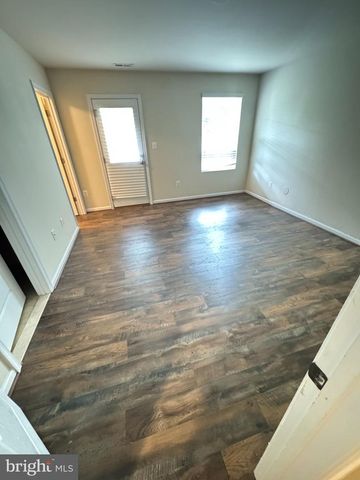 7478 TANYARD KNOLL LN, Glen Burnie, MD 21060