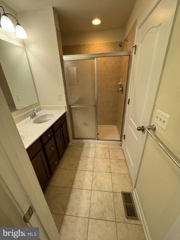 7478 TANYARD KNOLL LN, Glen Burnie, MD 21060