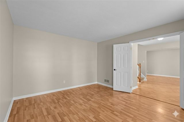 1100 Meadowbrook Dr, Canonsburg, PA 15317