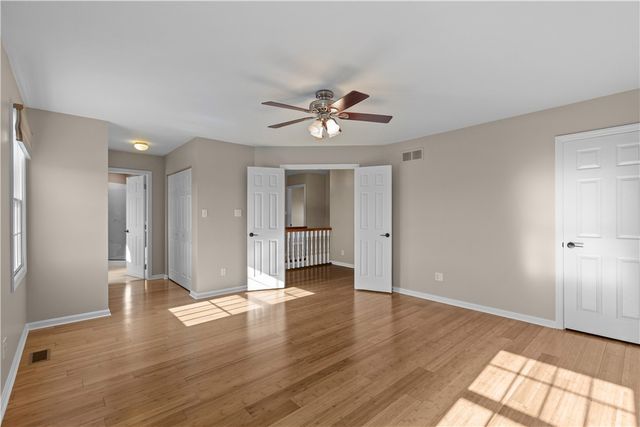 1100 Meadowbrook Dr, Canonsburg, PA 15317