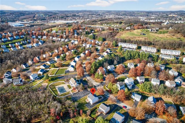 1100 Meadowbrook Dr, Canonsburg, PA 15317