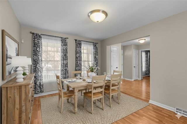 1100 Meadowbrook Dr, Canonsburg, PA 15317