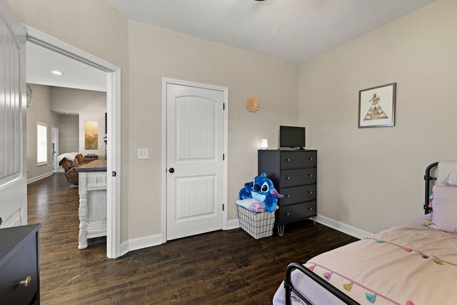 639 Jackson Rd, Portland, TN 37148