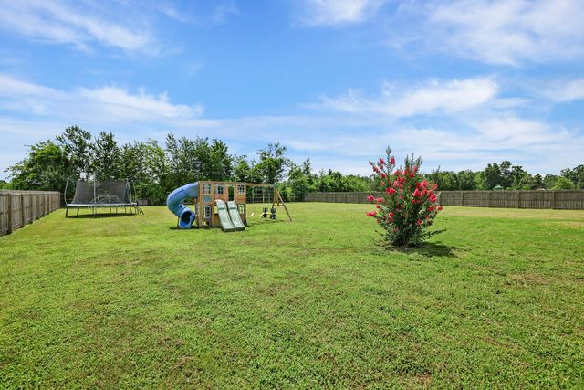 639 Jackson Rd, Portland, TN 37148