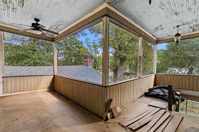 900 E Fannin, Marshall, TX 75670