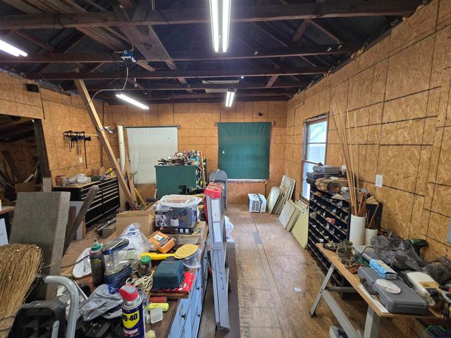 900 E Fannin, Marshall, TX 75670