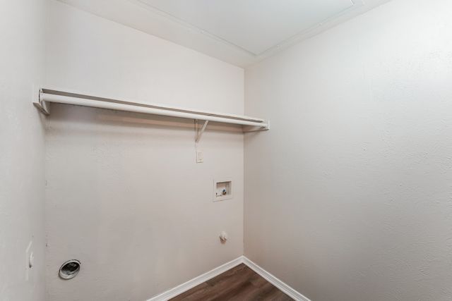 415 Justice Drive, Cedar Hill, TX 75104
