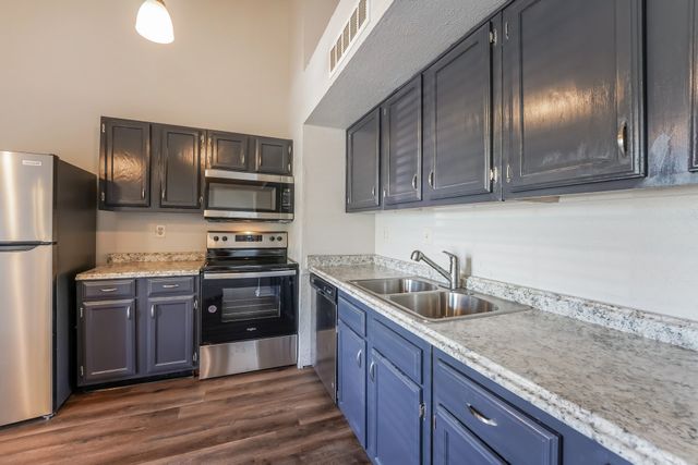 415 Justice Drive, Cedar Hill, TX 75104