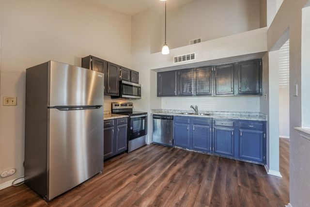 415 Justice Drive, Cedar Hill, TX 75104