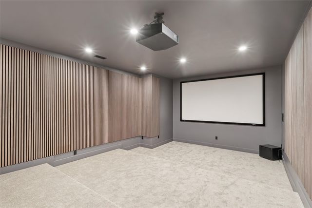 11925 Meadow Springs Drive, Johnston, IA 50131