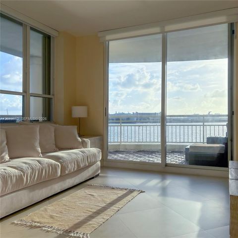 888 Brickell Key Drive 512, Miami, FL 33131