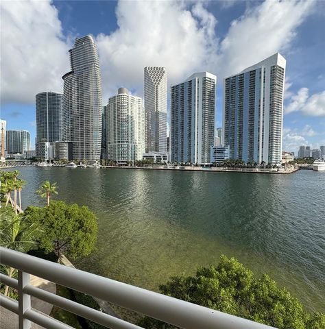888 Brickell Key Drive 512, Miami, FL 33131