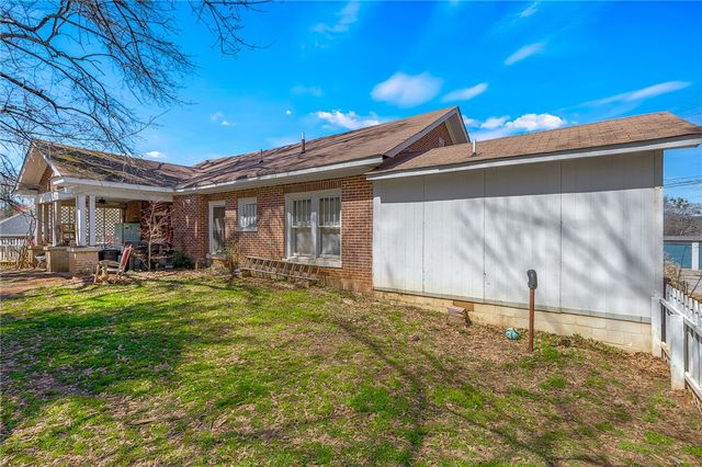 268 Ann Street, Pickens, SC 29671