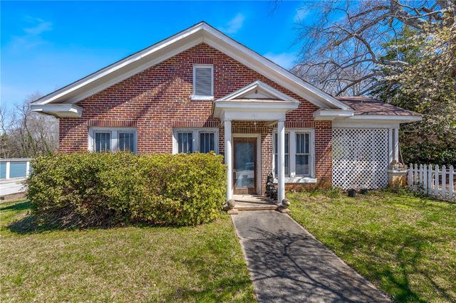 268 Ann Street, Pickens, SC 29671