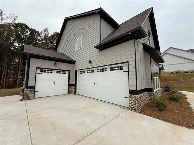 3229 TRADITIONS Way, Jefferson, GA 30549