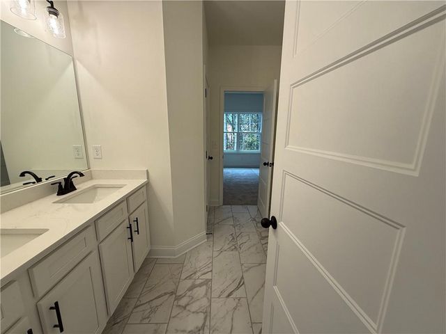 3229 TRADITIONS Way, Jefferson, GA 30549