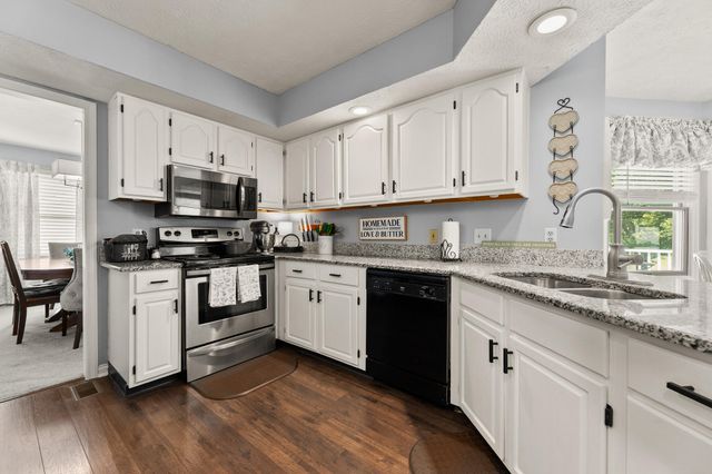 1084 Kingsgate Road 1084 Kingsgate Road, Springfield, OH 45503
