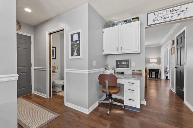 1084 Kingsgate Road 1084 Kingsgate Road, Springfield, OH 45503