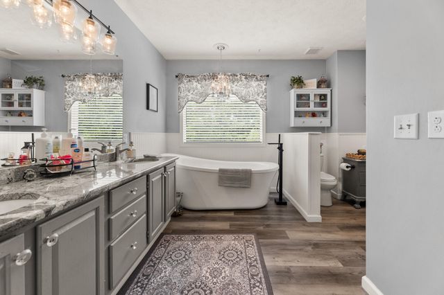 1084 Kingsgate Road 1084 Kingsgate Road, Springfield, OH 45503