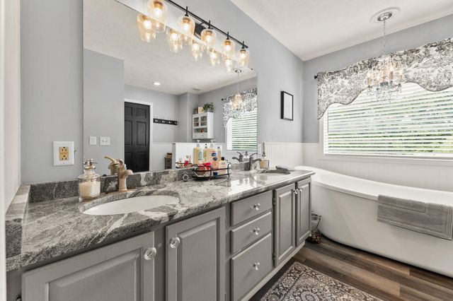 1084 Kingsgate Road 1084 Kingsgate Road, Springfield, OH 45503
