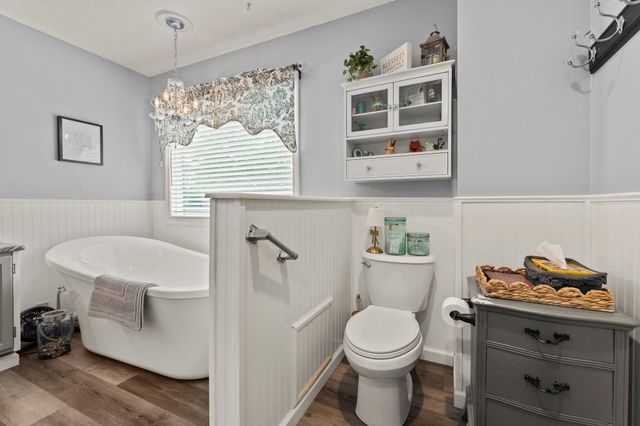 1084 Kingsgate Road 1084 Kingsgate Road, Springfield, OH 45503