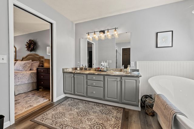 1084 Kingsgate Road 1084 Kingsgate Road, Springfield, OH 45503