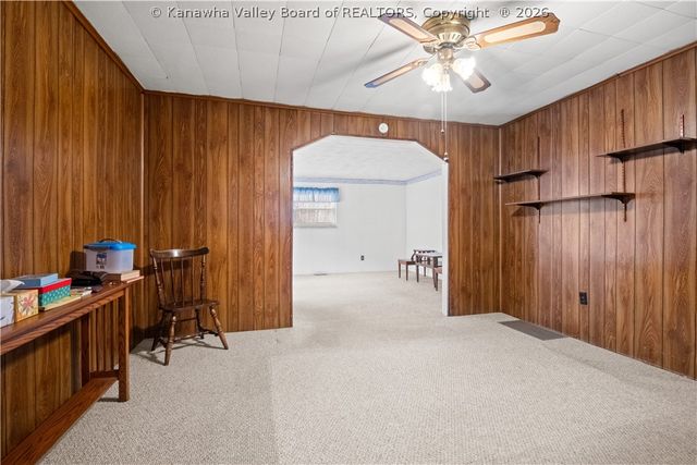 224 Easter Road, Nitro, WV 25143