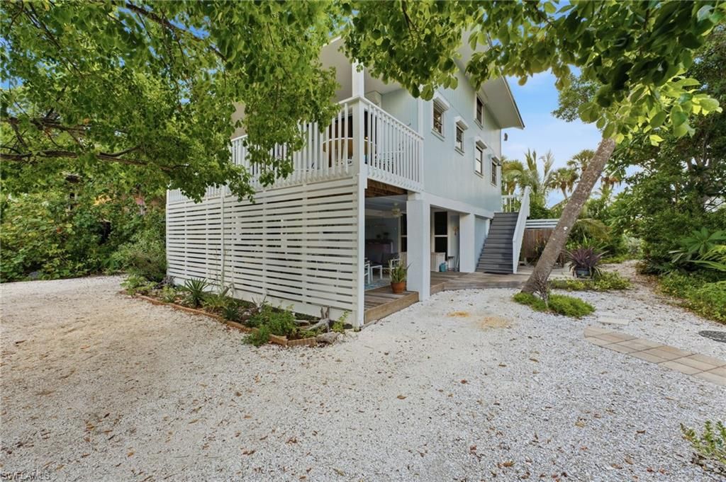 201 White Pelican DR, Upper Captiva, FL 33924 — photo 2