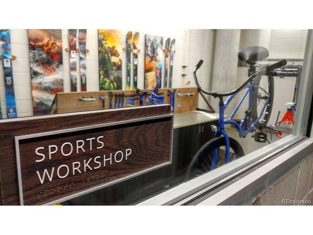 4200 W 17th Ave 338, Denver, CO 80204