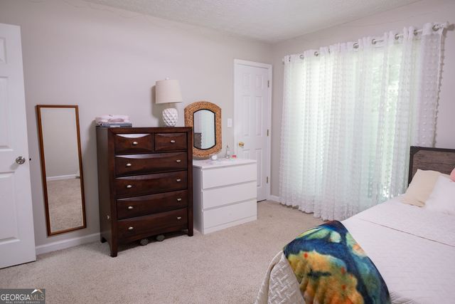85 Allie Drive, Mcdonough, GA 30252