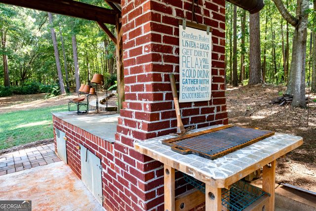 85 Allie Drive, Mcdonough, GA 30252