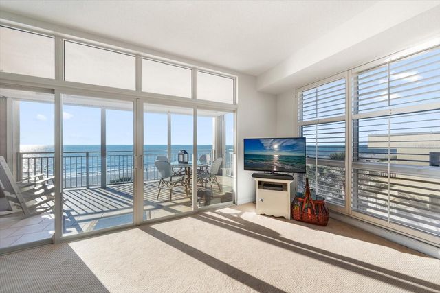 2 15TH AVENUE 304, Indian Rocks Beach, FL 33785