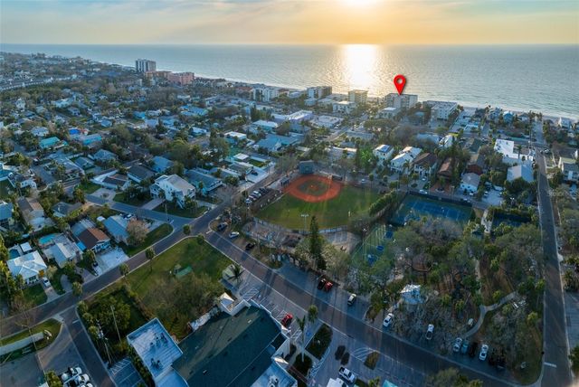 2 15TH AVENUE 304, Indian Rocks Beach, FL 33785