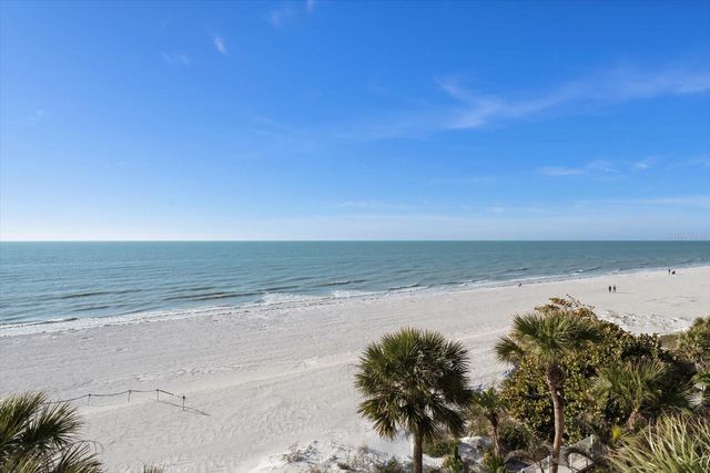 2 15TH AVENUE 304, Indian Rocks Beach, FL 33785