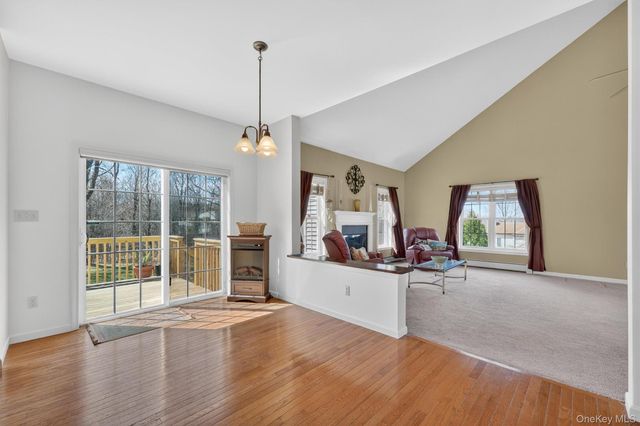 5 Autumn Ridge Way, Newburgh, NY 12550