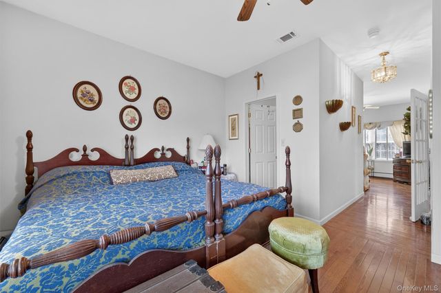 5 Autumn Ridge Way, Newburgh, NY 12550