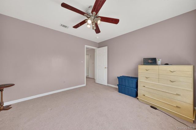 5 Autumn Ridge Way, Newburgh, NY 12550