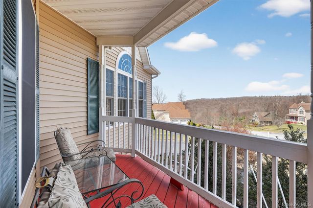 5 Autumn Ridge Way, Newburgh, NY 12550