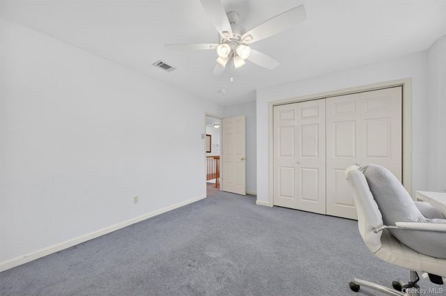 5 Autumn Ridge Way, Newburgh, NY 12550