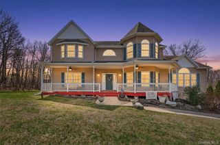 5 Autumn Ridge Way, Newburgh, NY 12550