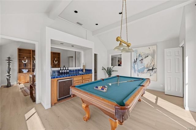 673 S Mentor Avenue, Pasadena, CA 91106