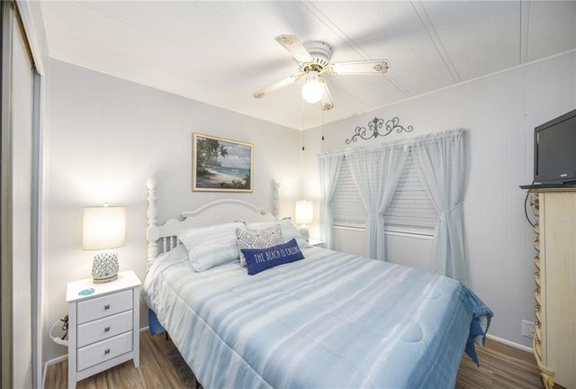 170 EDGEWOOD DRIVE, Osprey, FL 34229