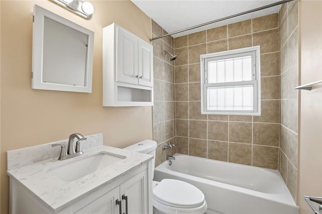 1215 Philadelphia Drive, Dayton, OH 45406